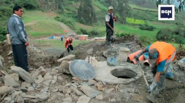 Accidente fatal en Puyalli: trabajador muere al caer en zanja en Pampas
