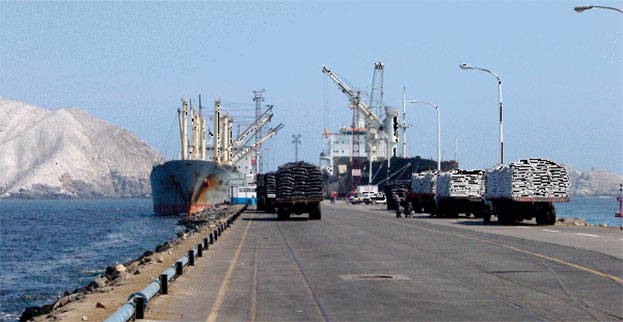 Chimbote-terminal-portuario-con-nuevo-gerente-general