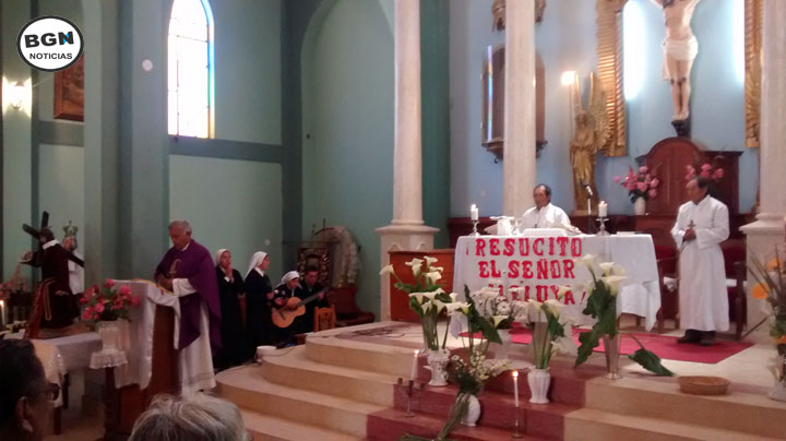 celebracion-de-misa-en-iglesia-de-bolognesi-pallasca