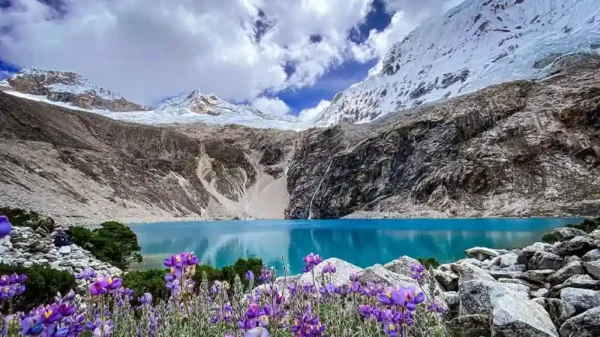 Laguna 69 en Áncash impulsa el turismo con trekking y paisajes andinos únicos