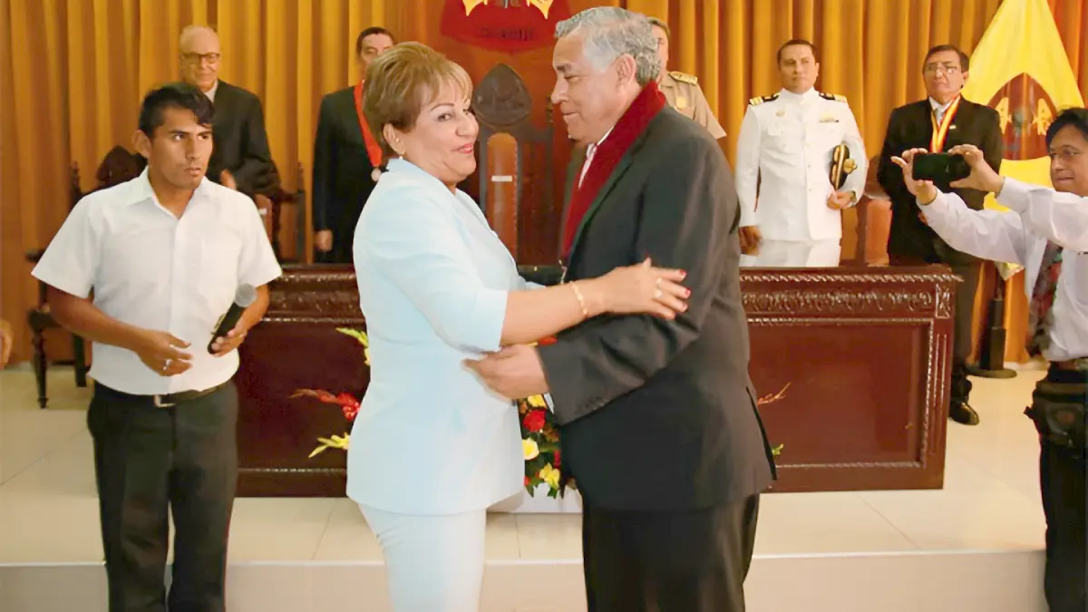 Victoria Espinoza y Julio Cortez fueron condenados por el caso semáforos inteligentes en Chimbote.