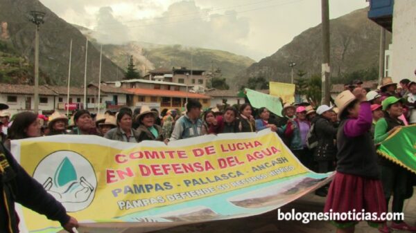 Comuneros de Pampas exigen destitución del fiscal César Gonzáles en Pallasca