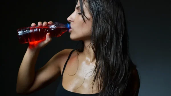Por qué las gaseosas no quitan la sed y pueden empeorar tu salud
