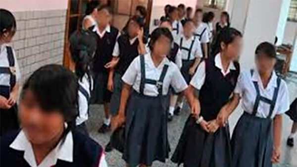 Profesor sentenciado a 5 años por tocamientos