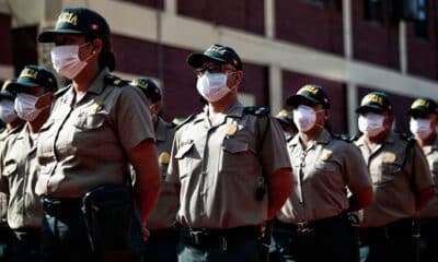 policías infectados