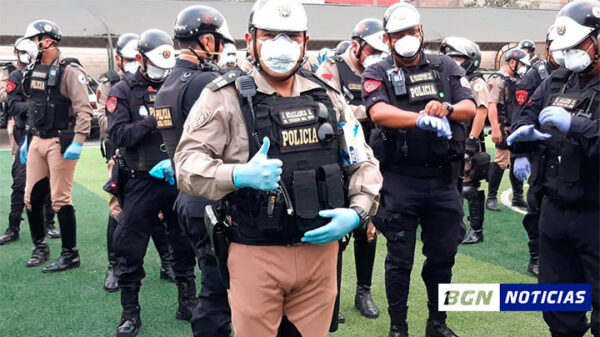 Gobierno aprueba bono de S/ 720 para policías, militares y agentes del INPE por COVID-19