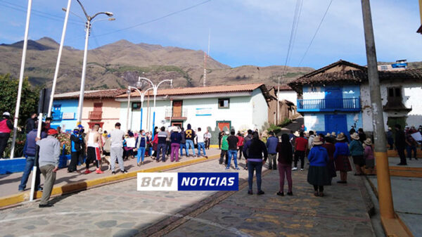 acusan a policías de asaltar en las alturas de Pampas