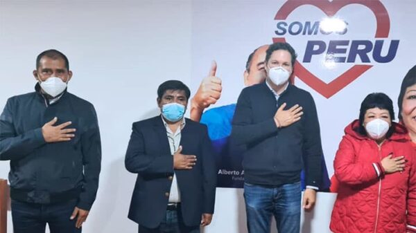 Gobernador de Áncash reaparece en Lima