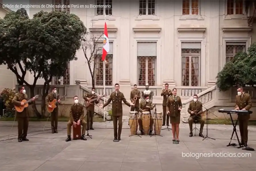 Orfeón Nacional de Carabineros de Chile rinde homenaje al Perú