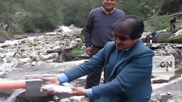 Exalcalde Manuel Hidalgo bajo investigación por piscigranja en cauce del río