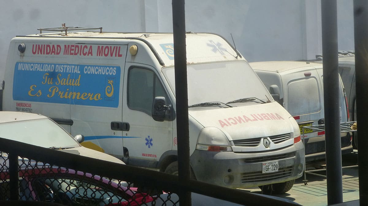 Encuentran ambulancia desmantelada en Conchucos: indignación en Áncash