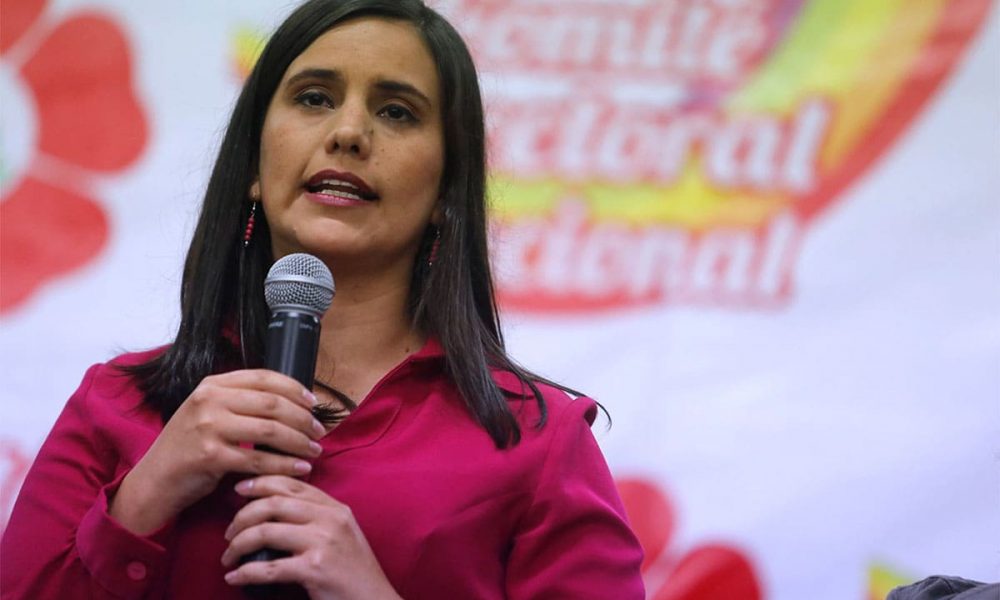 Verónika Mendoza condena al Gobierno por medidas autoritarias