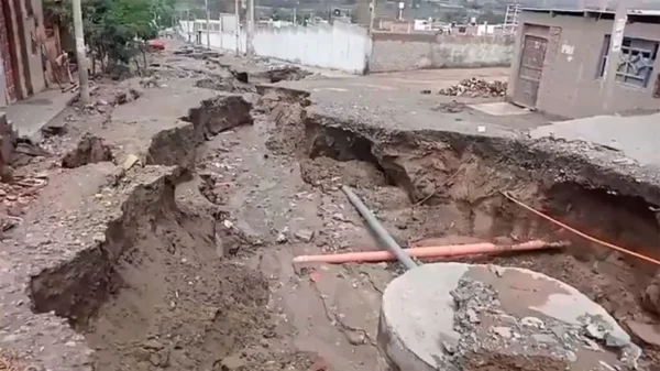 Efectos del ciclón “Yakú” en la región Áncash.