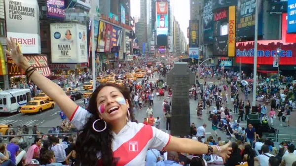 Más de 2,6 millones de peruanos residen en el exterior al 2023