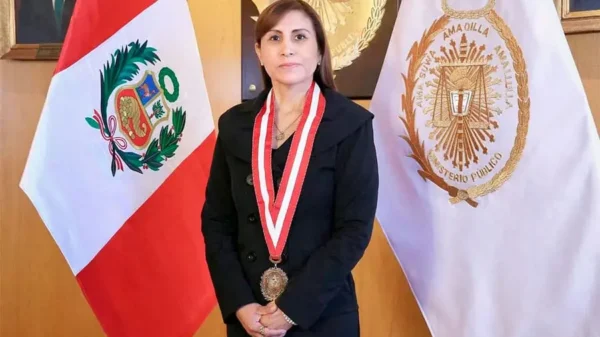 Investigan a Alas Peruanas por Patricia Benavides