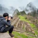 cámaras fotográficas capturando las bellezas de Perú.
