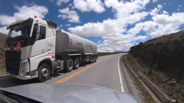 MTC logra acuerdos con transportistas para mejorar via