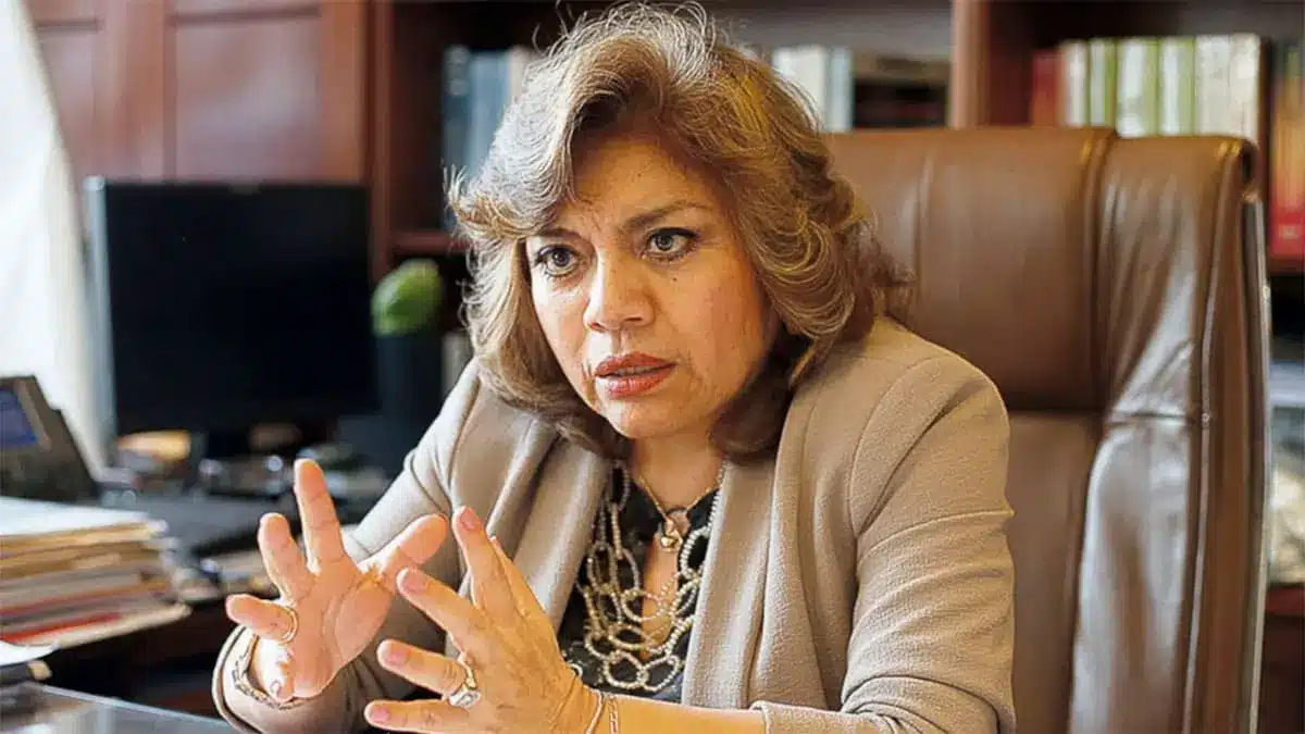 Zoraida Ávalos queda inhabilitada por cinco años luego de que el Congreso aprobara una sanción y una causa penal en su contra.