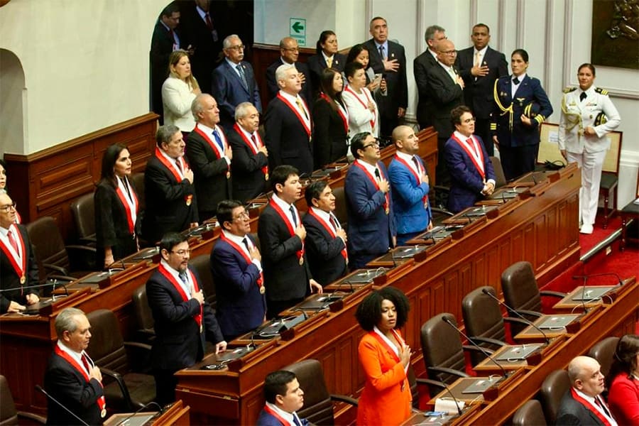 Congreso de la República más fragmentado