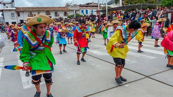 La Contradanza: burla y parodia en la sierra de La Libertad.