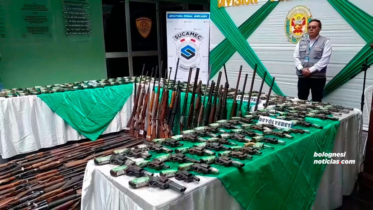 Armas de fuego decomisadas en Chimbote