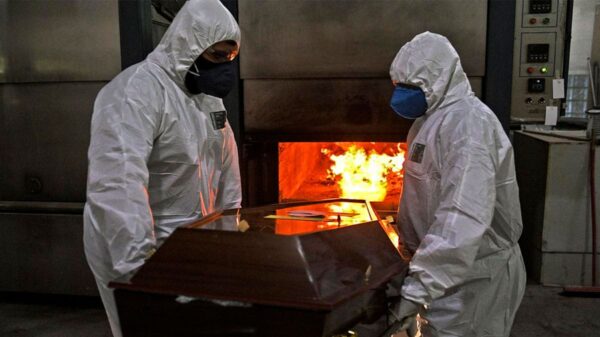 Cremación de cadáveres durante la pandemia