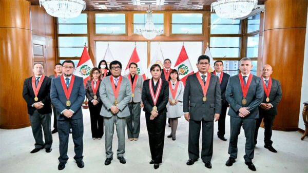 Denuncia constitucional contra Dina Boluarte