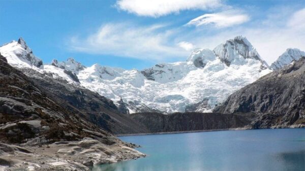 Glaciales disminuyeron en Perú.
