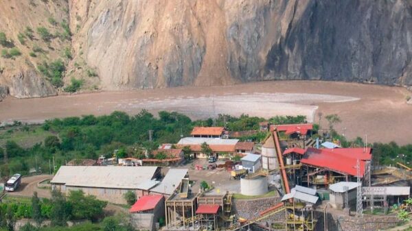 Minera «Poderosa» atacada por la delincuencia.