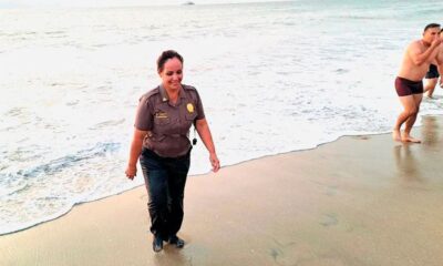 Salvataje en la playa Besique Chimbote