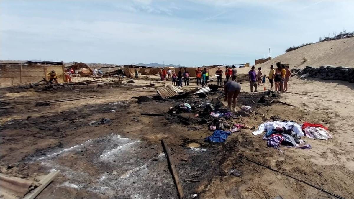 Áncash: incendio consume 16 casas en Nuevo Chimbote