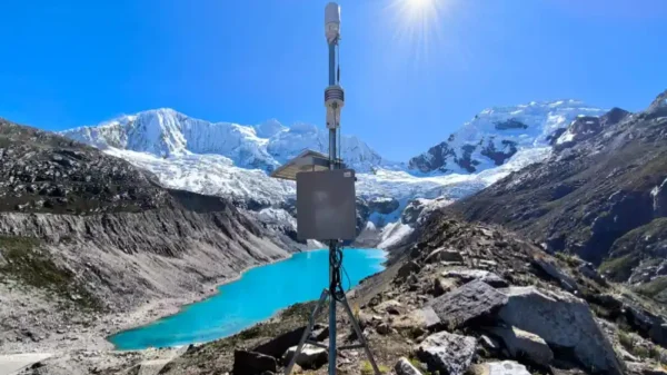 Instalan EMABC para monitorear clima en la Cordillera Blanca,
