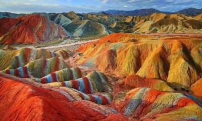 Montaña de Siete Colores: el arcoíris natural de los Andes