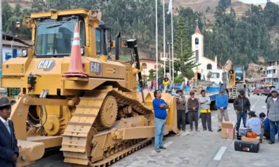 Alcalde Javier Alayo responde a críticas con nueva maquinaria en Conchucos