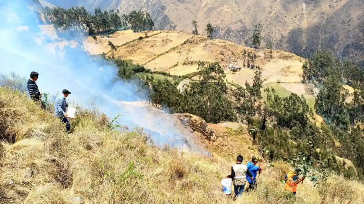 Pallasca: naturaleza apaga incendio forestal en Cabana