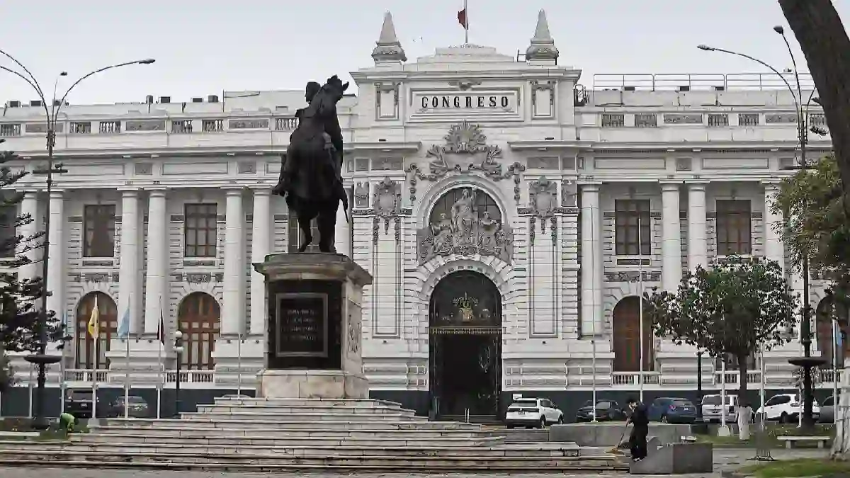 Congreso: jóvenes de 16 y 17 años irán presos por delitos graves