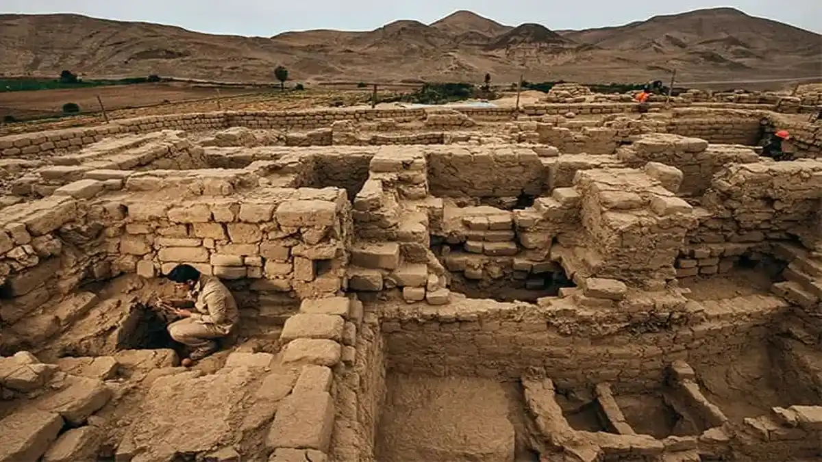 Restos arqueológicos del Castillo de Huarmey, importante vestigio histórico de la costa de Áncash