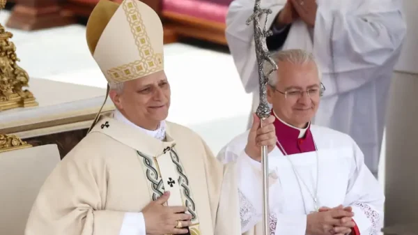 El mundo católico celebra la entronización del Papa León XIV