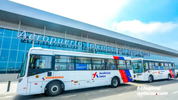 AeroDirecto responde a la demanda y conecta con el aeropuerto las 24 horas