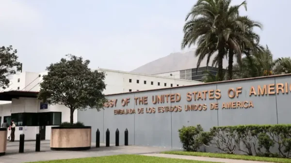 Revisarán redes sociales a solicitantes de visa de estudiante a EE.UU.