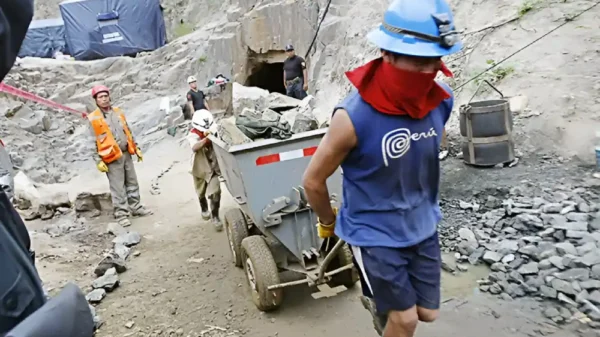 Gobierno vuelve ampliar el REINFO hasta diciembre de 2025