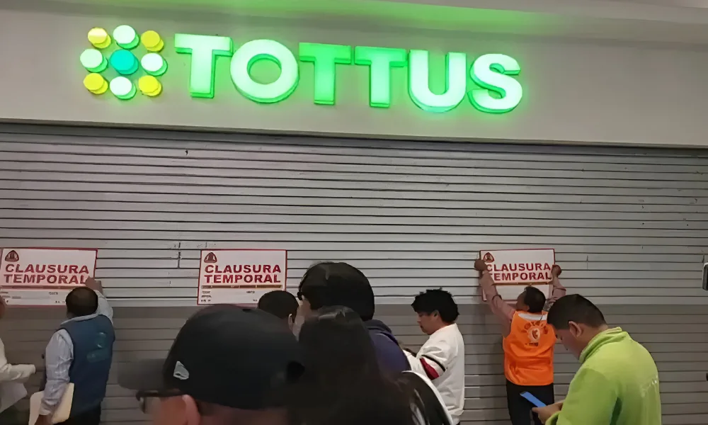 Clausura de Tottus en Chimbote tras muerte de cliente por falta de auxilio oportuno