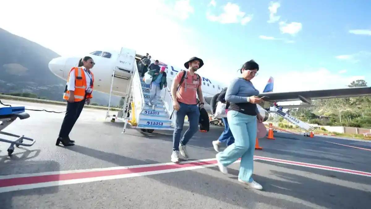 Aeropuerto de Anta impulsa el turismo y la economía regional de Áncash