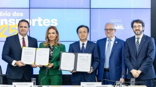 Tren bioceánico al puerto de Chancay impulsan China y Brasil