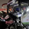 Policía fallece tras brutal choque entre camioneta y bus en Panamericana Norte