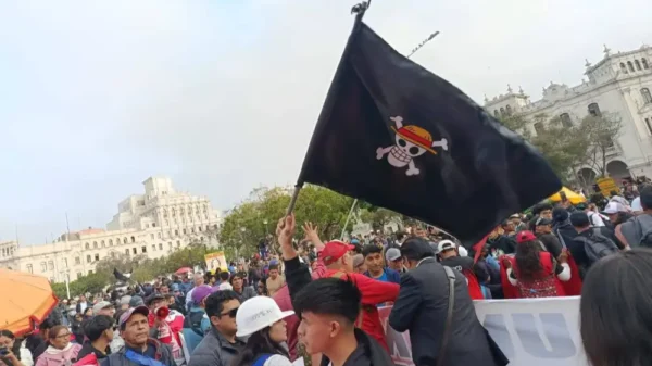 Miles de jóvenes protestan en Lima y desafían al gobierno y al Congreso