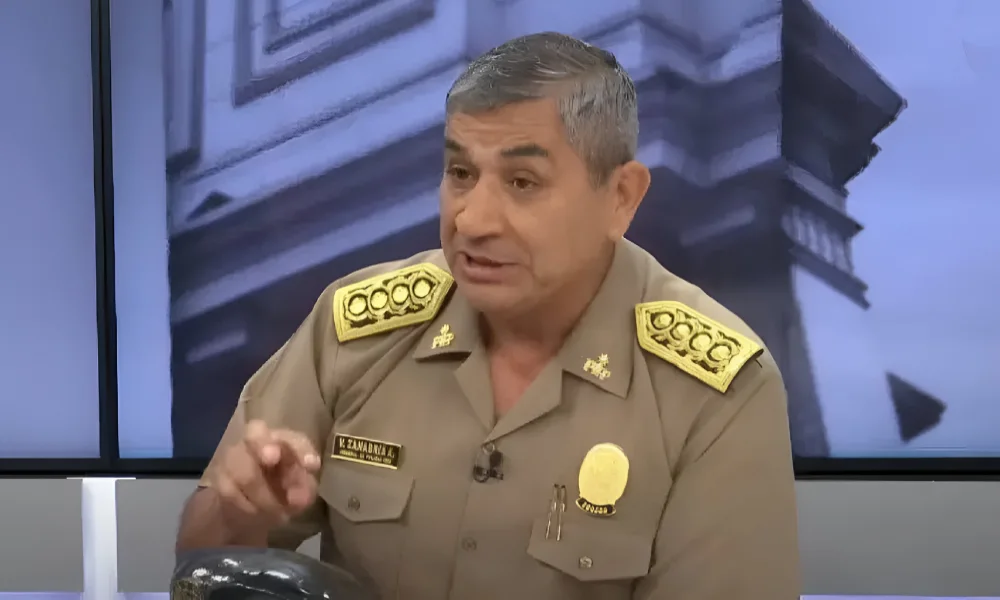 Poder Judicial suspende a general Zanabria 18 meses por caso policías albañiles