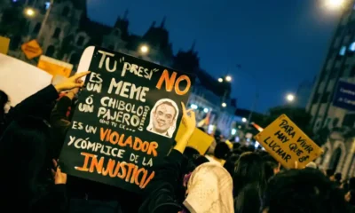 Protestas en Lima dejan un muerto y más de cien heridos tras dura represión policial