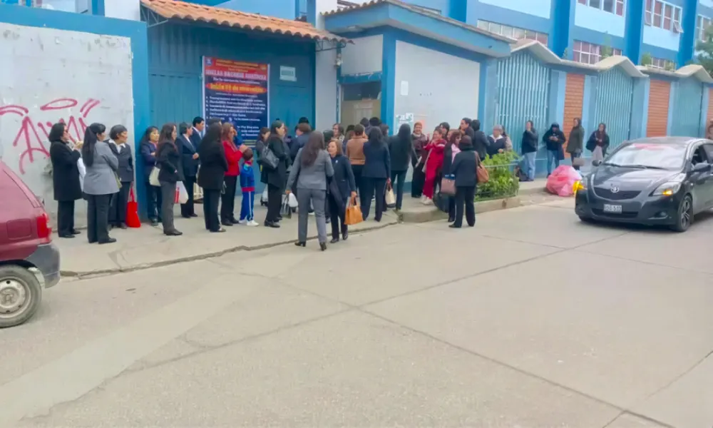 Docentes de la Unasam inician huelga indefinida y cierran campus en Huaraz
