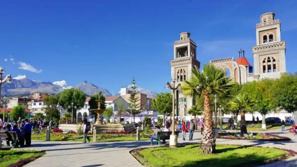 Áncash, región del Perú con desarrollo regional, turismo y diversidad territorial